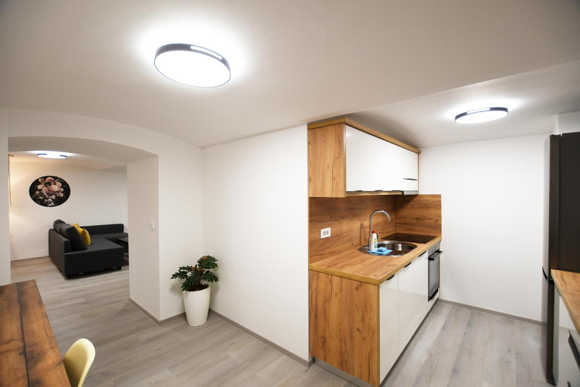 The Maze Apartment Ljubljana Buitenkant foto
