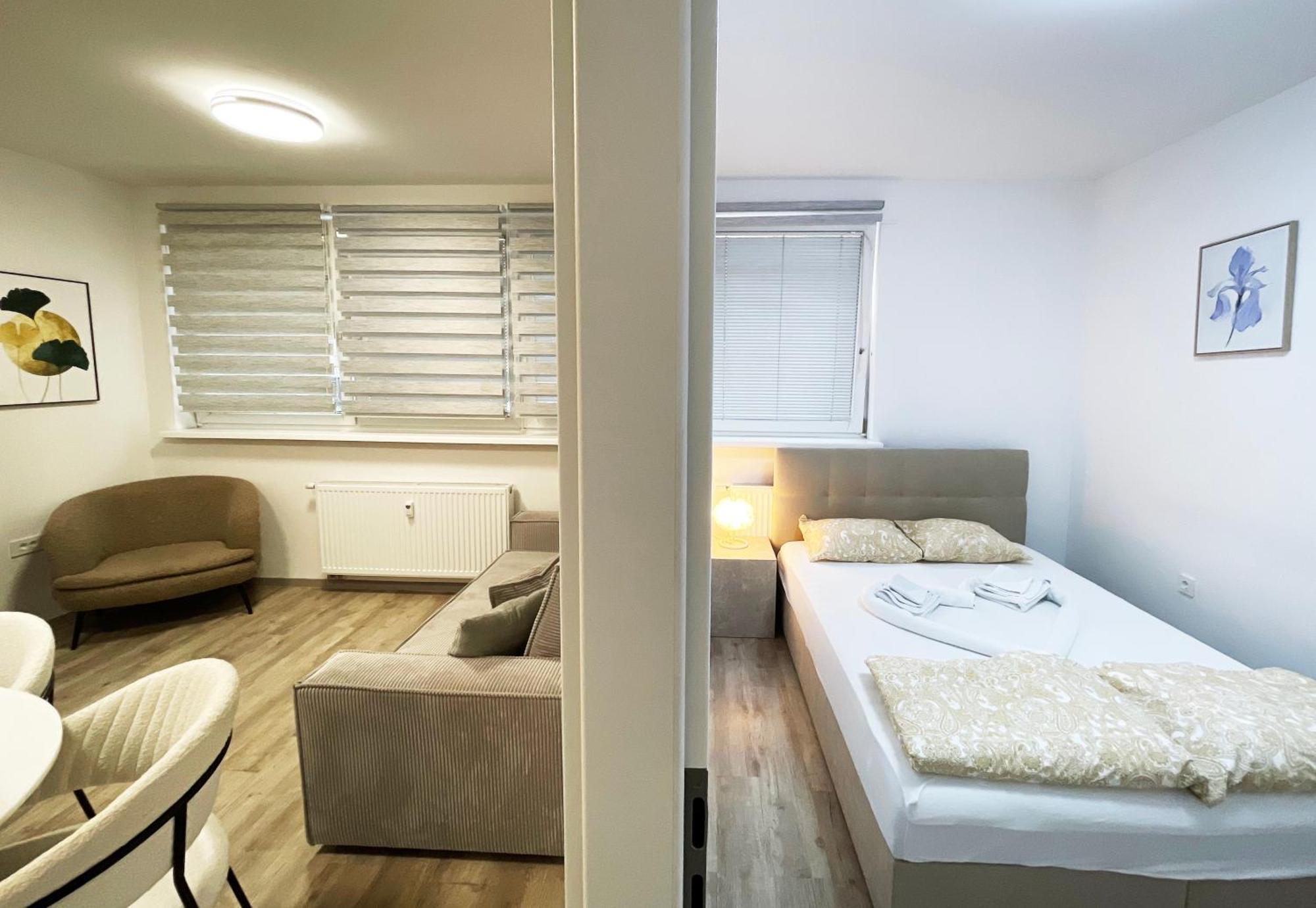 The Maze Apartment Ljubljana Buitenkant foto