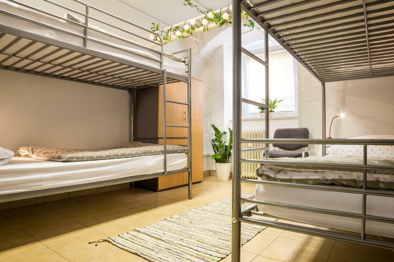 The Maze Apartment Ljubljana Buitenkant foto