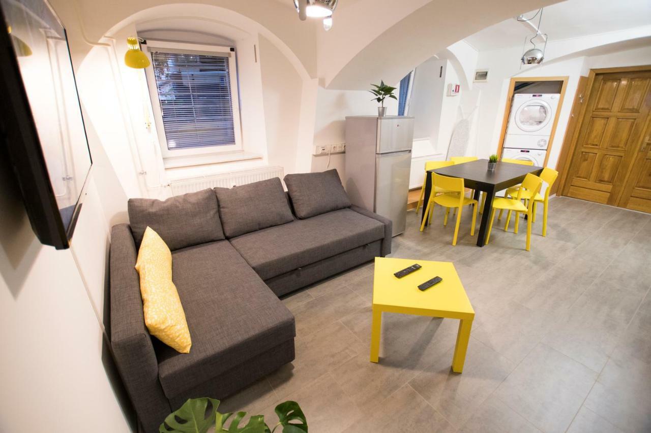 The Maze Apartment Ljubljana Buitenkant foto